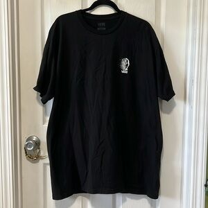 vans black tee